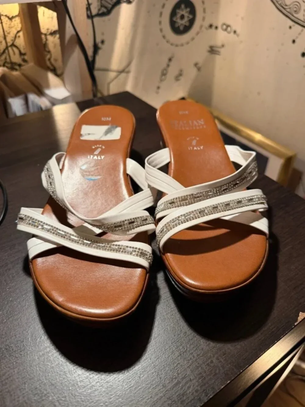White Italian Shoemakers Size 10 Open-toed Platform Sandals